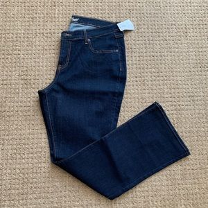 NWT Old Navy Sweetheart Bootcut jeans